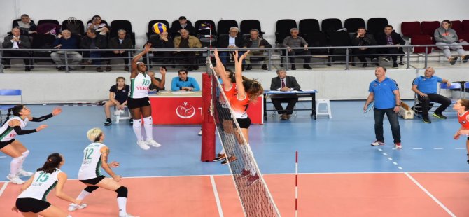 Sultanlar Yalı’dan Kanatlandı: 3-0