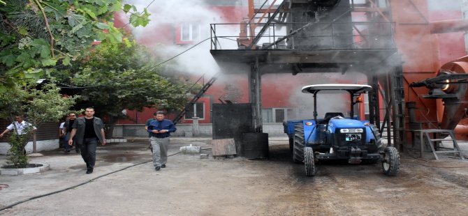 Edremit Belediyesi Kendi Asfaltını Kendisi Üretiyor