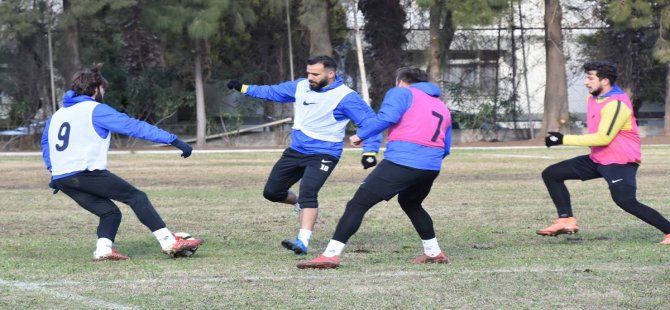 Lider Aliağaspor Kütahyasporu Konuk Edecek