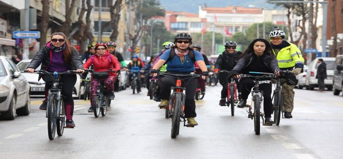 Gaziemirliler Yeni Yıl İçin Pedalladı