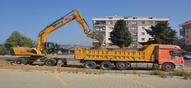 Aliağa Belediyesinden Trafiğe Nefes Aldıracak Çalışma