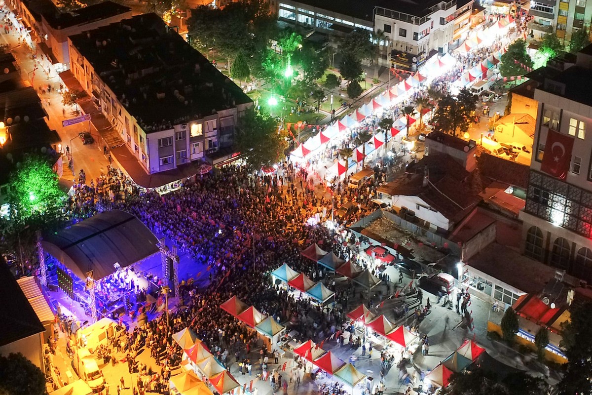 Kınık Hasat Festivalinde Muhteşem Final