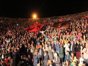 Halk Arenası Edremit'ten Canlı Yayınlandı