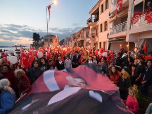 29 Ekim Cumhuriyet Bayramı Coşkusu Yürekleri Isıttı