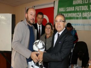 Ahmetli Futboluna Büyükşehir Desteği