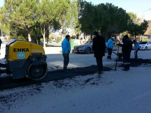 Atatürk Caddesi’nin Yollarına Bakım ve Onarım