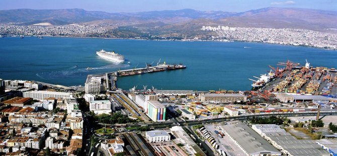 İzmir'de İhracat ve İthalat Arttı