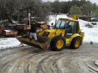 Edremit’te Yollar Açık Tutuluyor